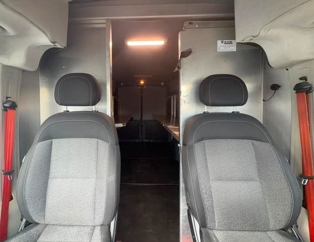 Used 2020 RAM ProMaster 3500 FWD image 17