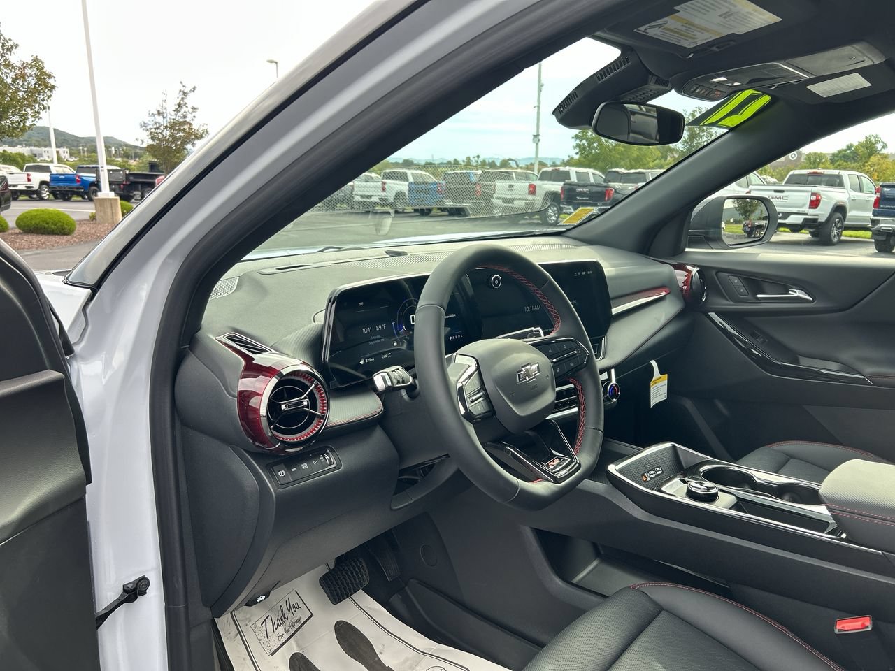 New 2027 Chevrolet Equinox RS w/ Convenience Package III AWD/4WD image 25