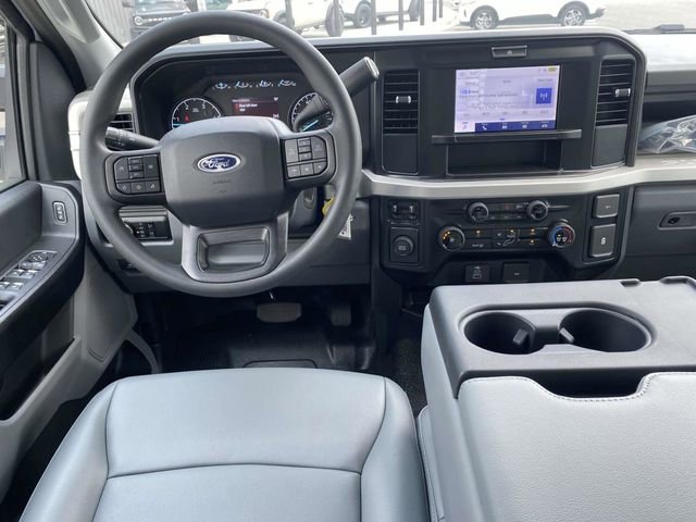 New 2025 Ford F350 XL w/ XL Chrome Package image 10