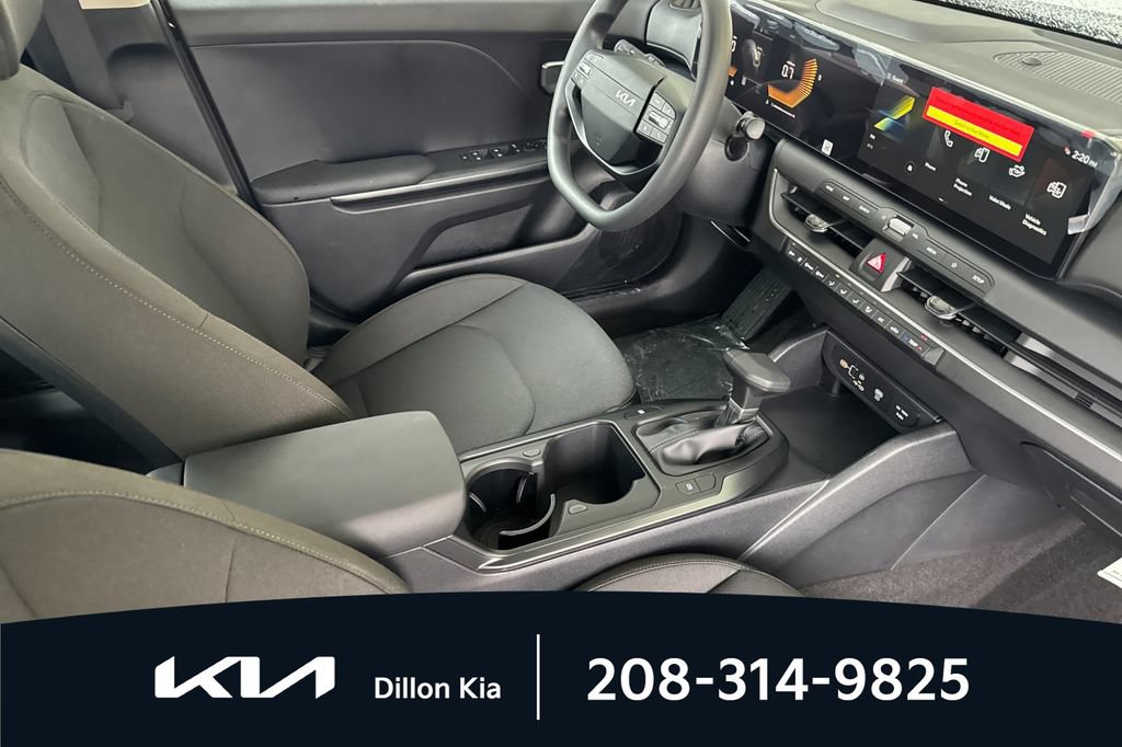 New 2026 Kia K4 FWD image 16