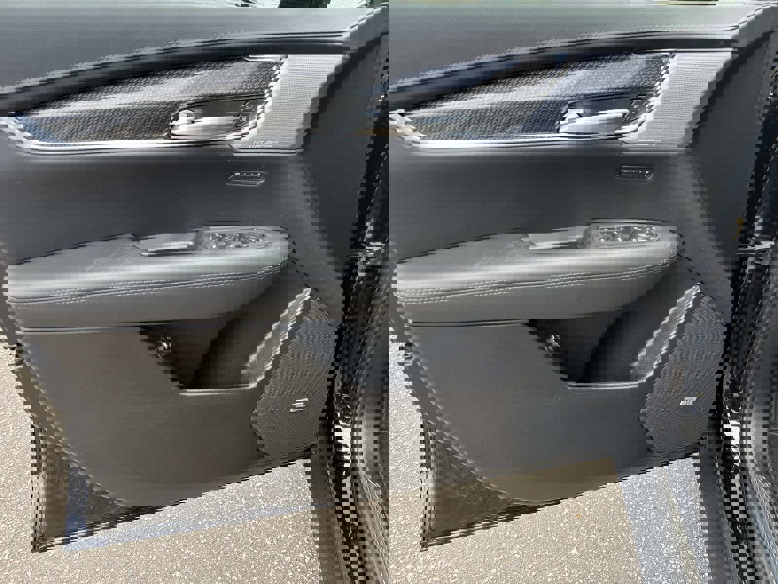 New 2025 Cadillac XT5 Sportv AWD/4WD image 19