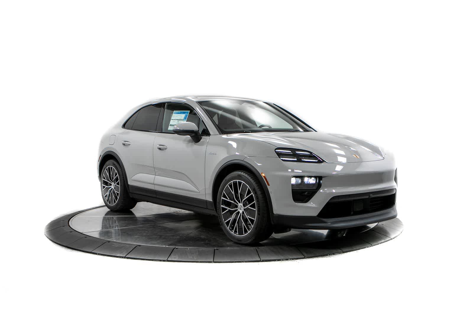 New 2026 Porsche Macan Electric RWD image 9