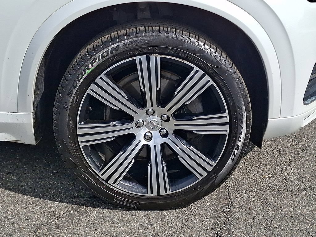 Used 2020 Volvo XC90 T6 Inscription w/ Protection Package Premier AWD/4WD image 11