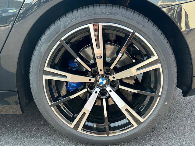New 2026 BMW 530i xDrive w/ M Sport Package image 5