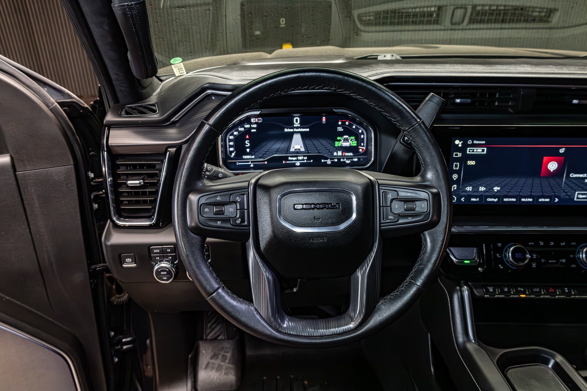 Used 2024 GMC Sierra 3500 Denali Ultimate image 18