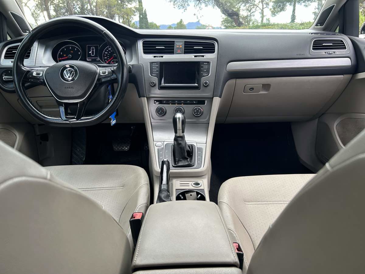 Used 2015 Volkswagen Golf SEL image 23