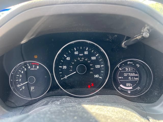 Used 2017 Honda HR-V EX image 2