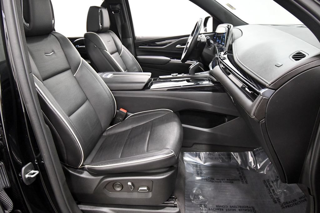 Used 2022 Cadillac Escalade Sport w/ Touring Package AWD/4WD image 20