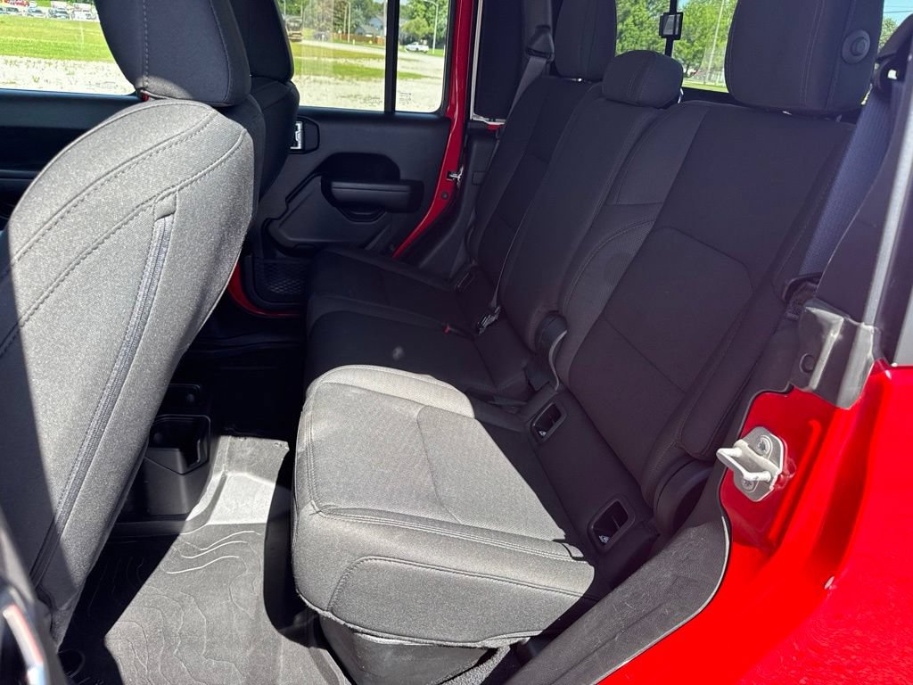 Used 2021 Jeep Gladiator Sport AWD/4WD image 15