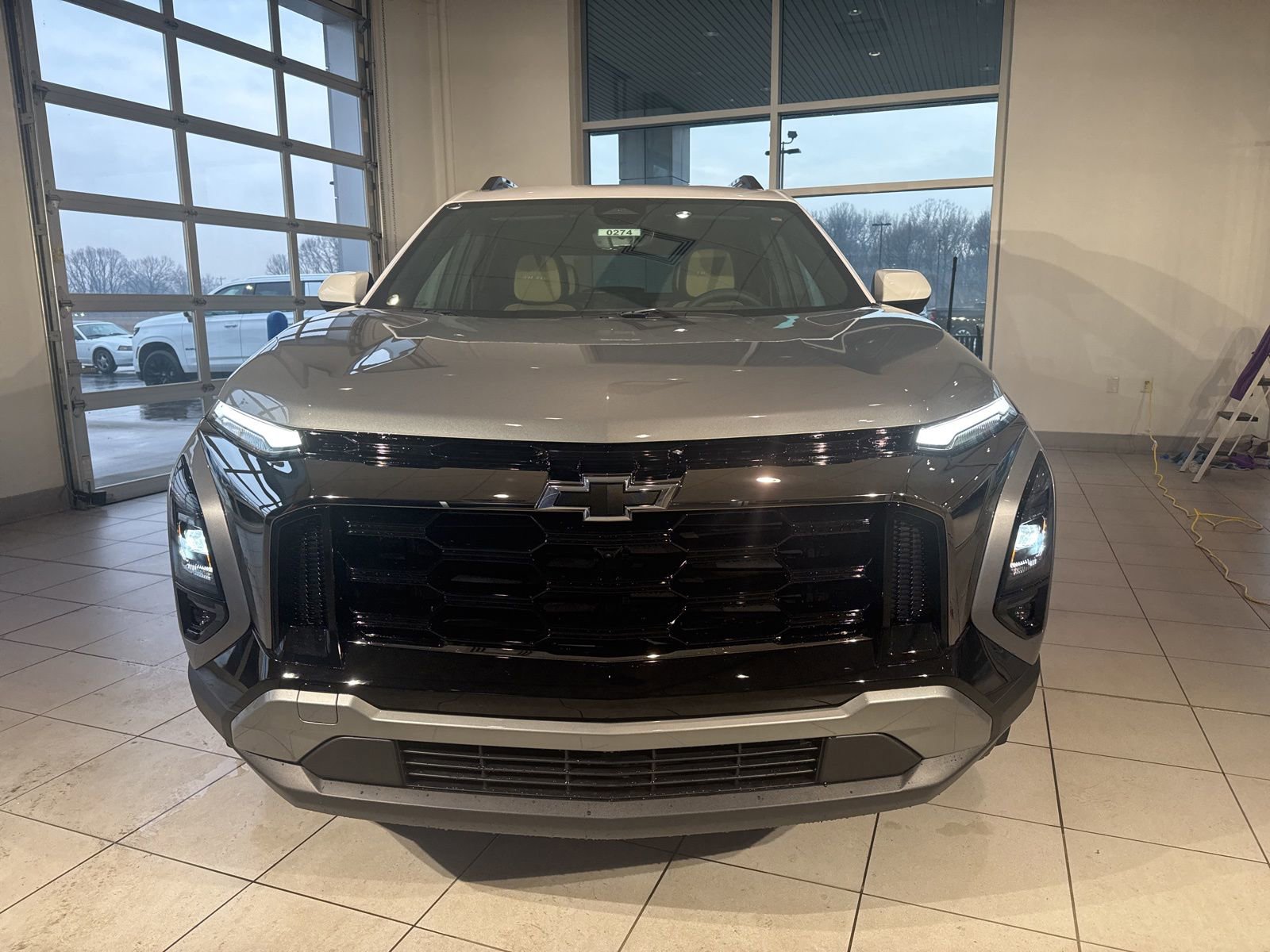 New 2026 Chevrolet Equinox ACTIV w/ Convenience Package III AWD/4WD image 2