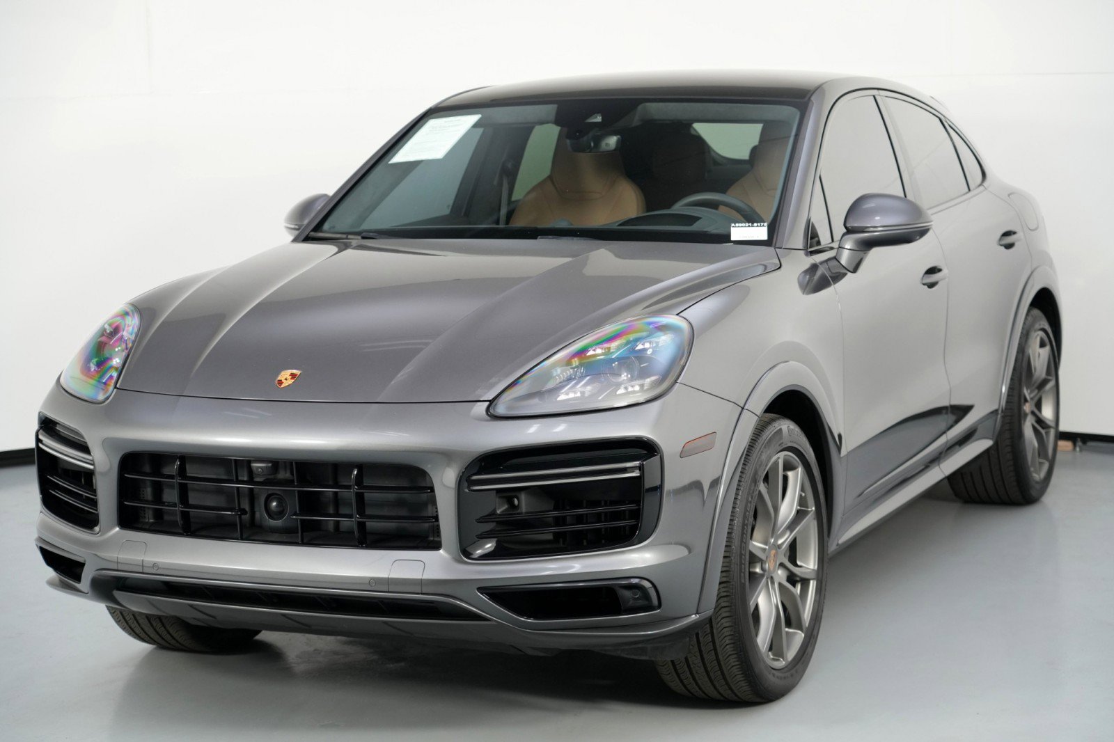 Used 2022 Porsche Cayenne Turbo S image 54