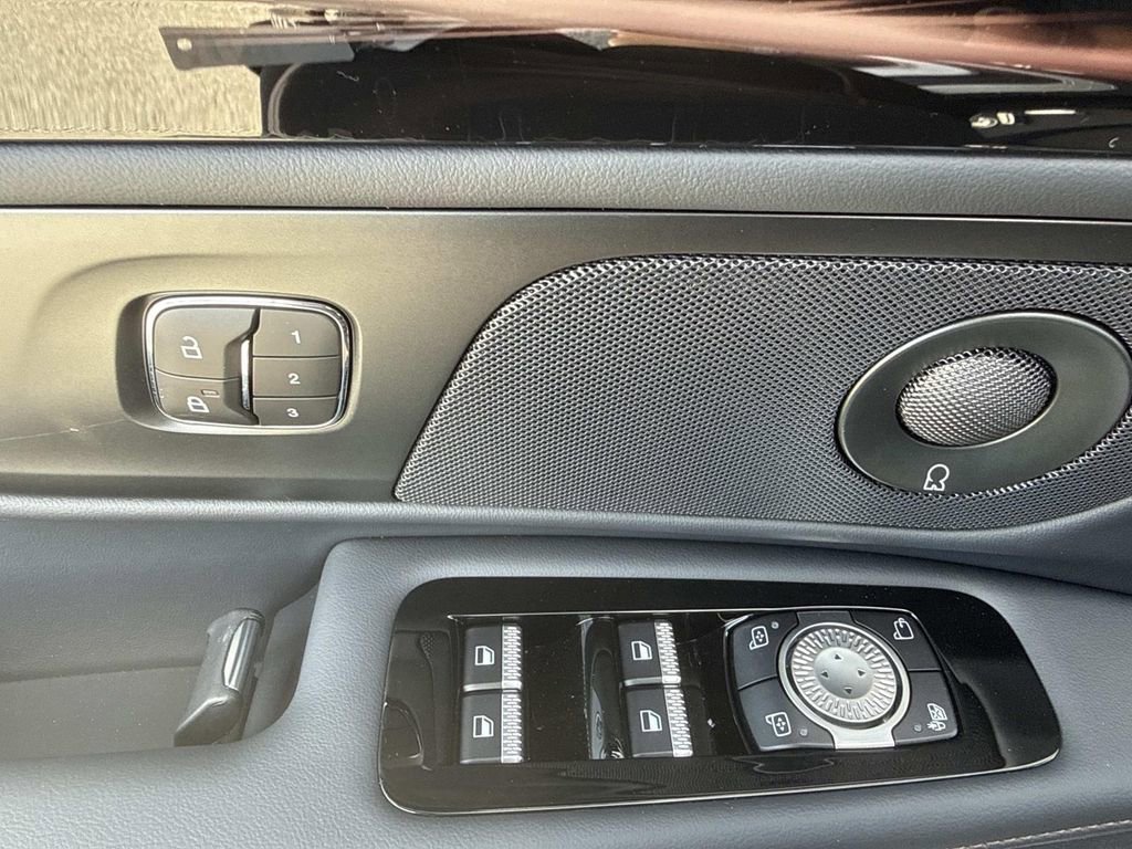 New 2026 Lincoln Nautilus Premier w/ Equipment Group 102A AWD/4WD image 19