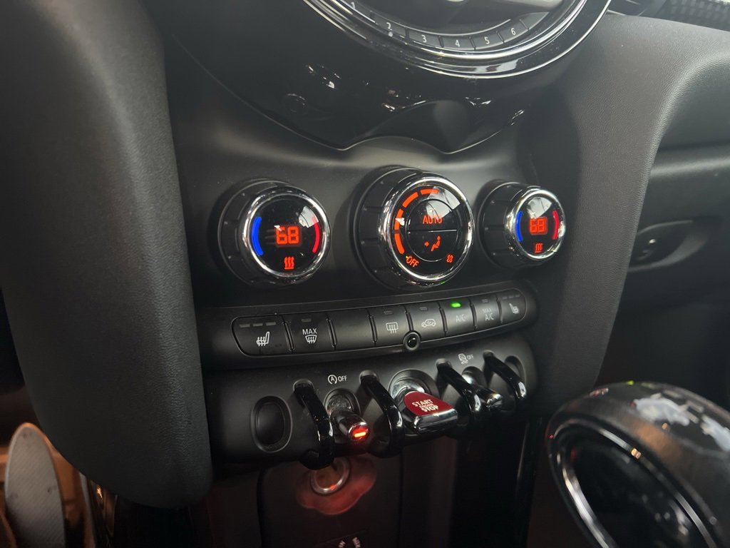 Used 2017 MINI Cooper S image 11