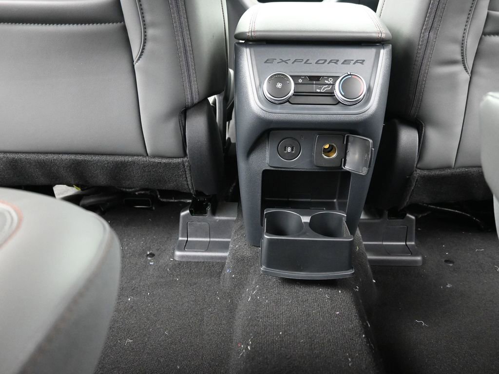 New 2026 Ford Explorer Active image 15