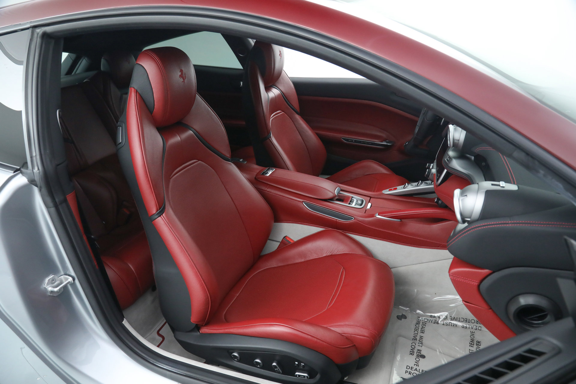 Certified 2018 Ferrari GTC4Lusso image 14