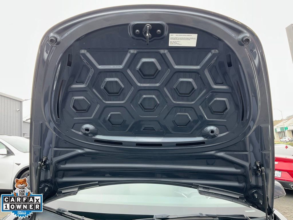 Used 2023 Tesla Model 3 Standard Range RWD image 12