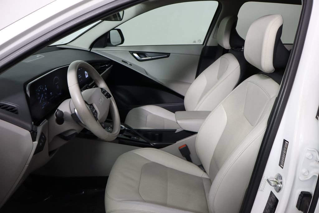 Used 2023 Kia Niro Wind FWD image 14