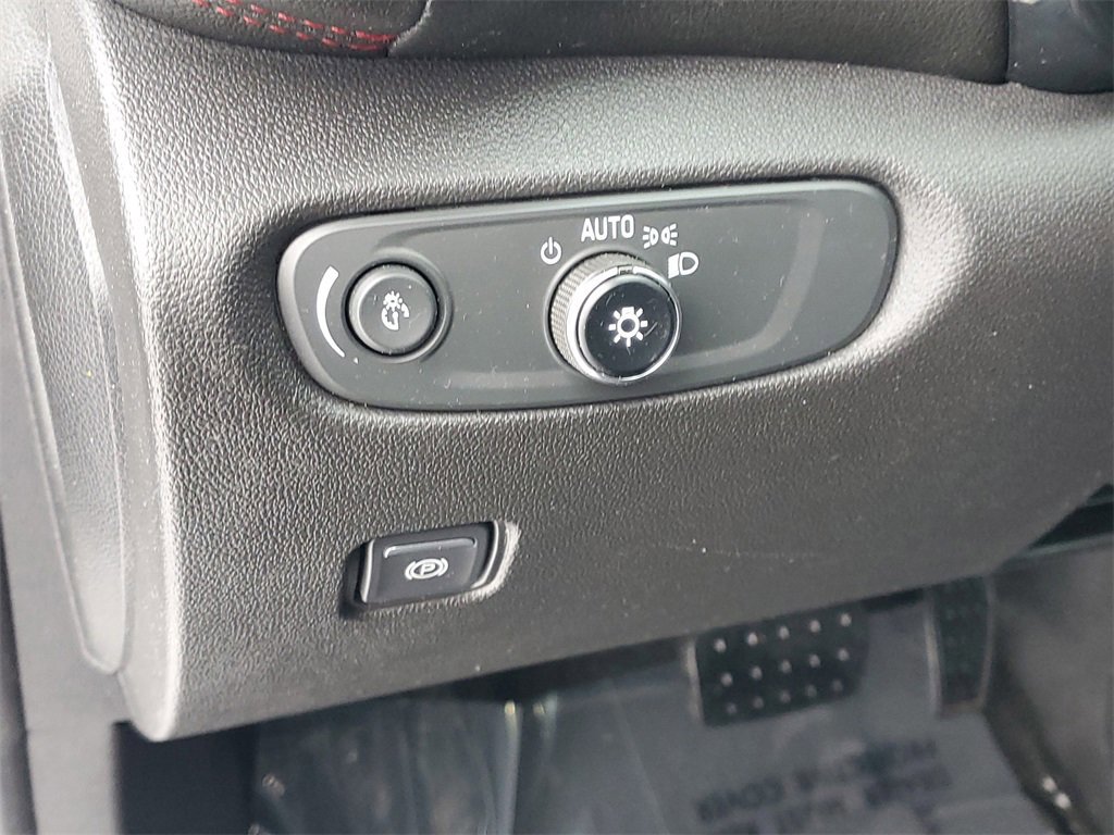 Used 2019 Chevrolet Blazer RS image 23