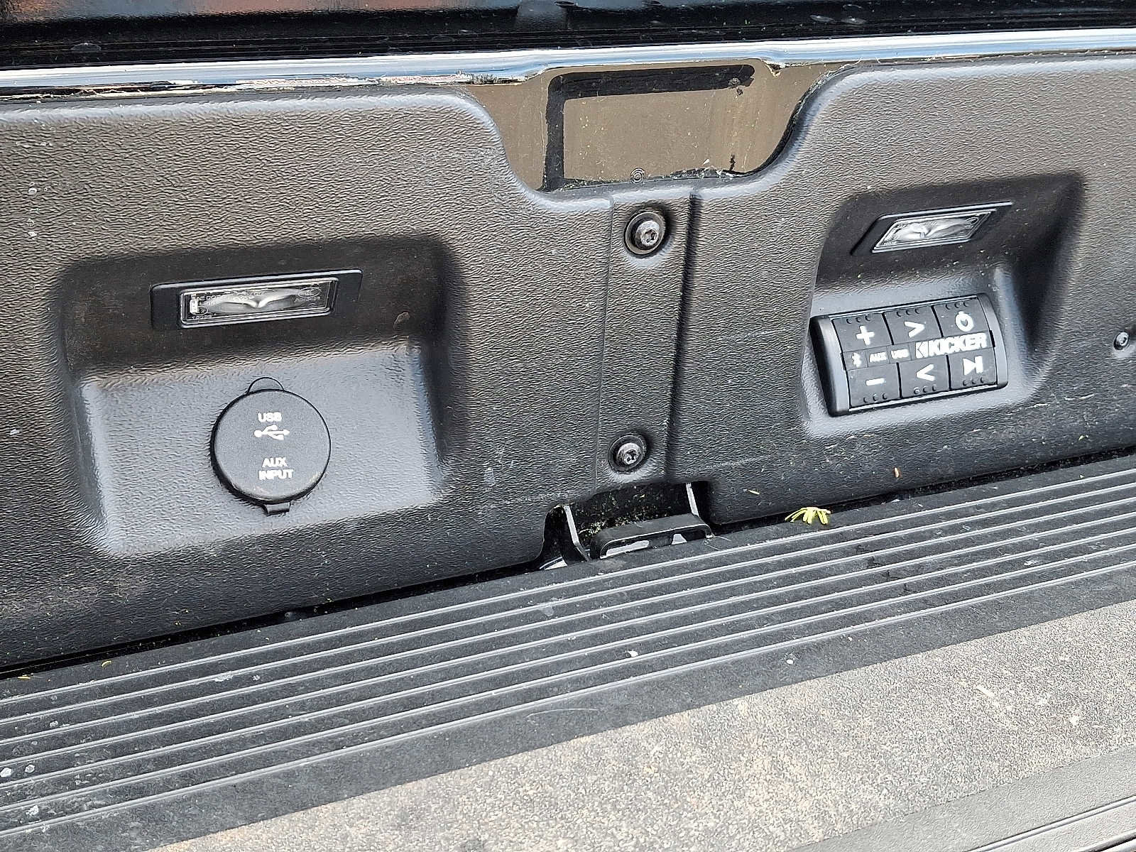 Used 2022 GMC Sierra 1500 AT4 w/ AT4 Premium Package image 33