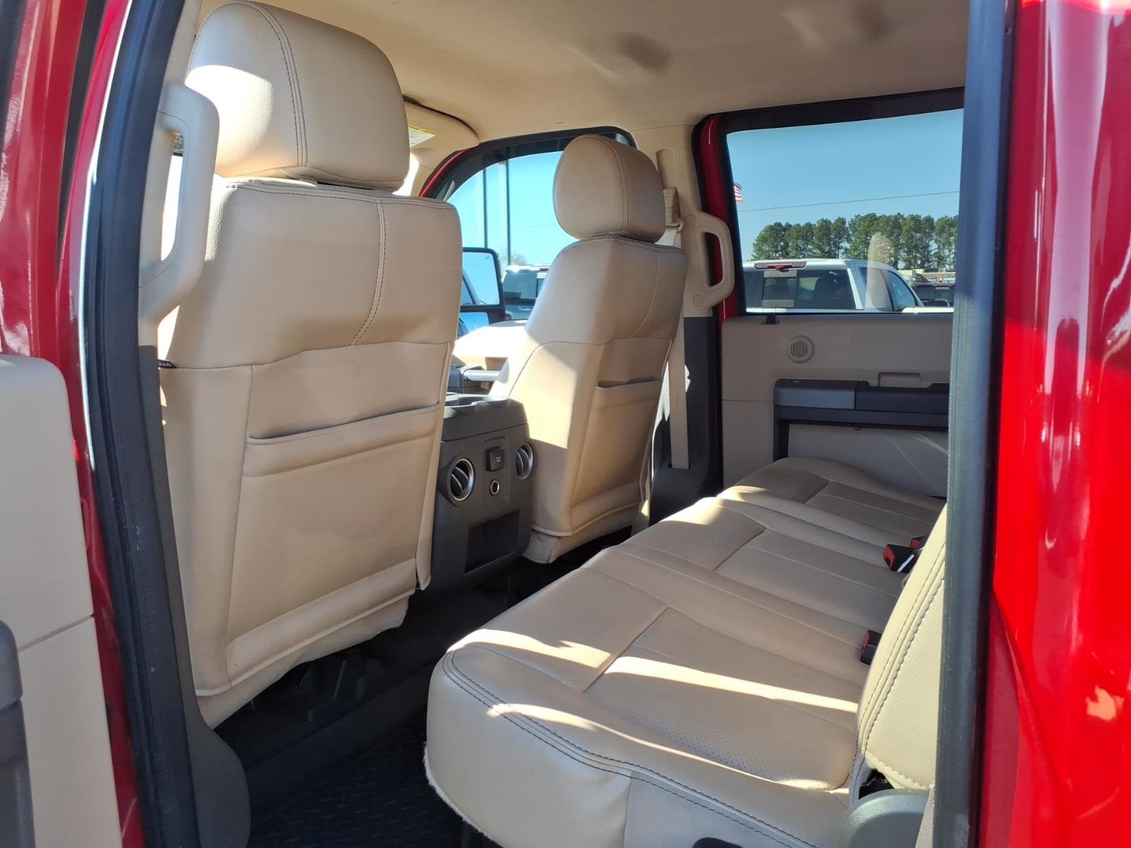 Used 2012 Ford F250 Lariat w/ Chrome Pkg image 22