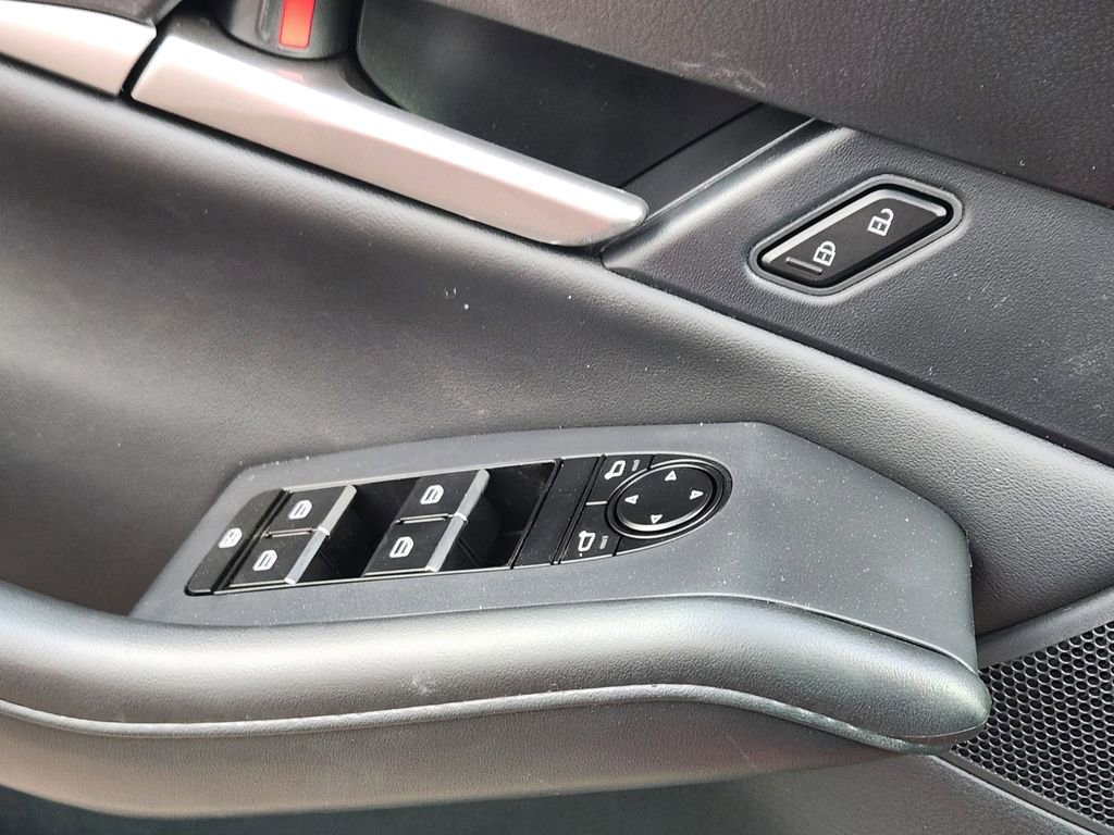 New 2026 MAZDA CX-30 AWD 2.5 S w/ Select Sport Pkg image 5