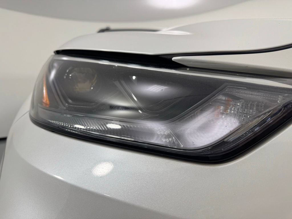 Used 2023 Toyota Highlander XLE AWD/4WD image 8