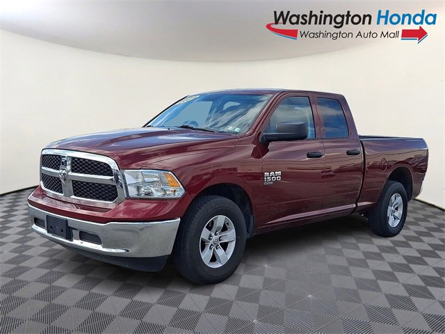 Used 2024 RAM 1500 Classic SLT image 3