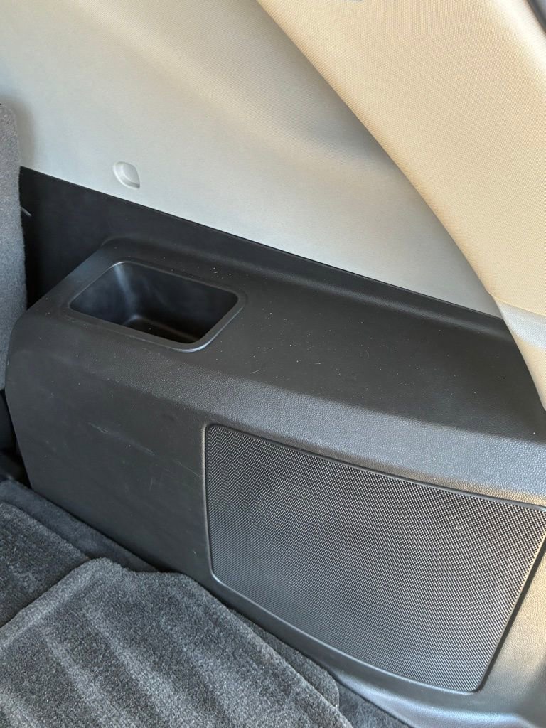 Used 2017 Chevrolet Equinox LT image 38