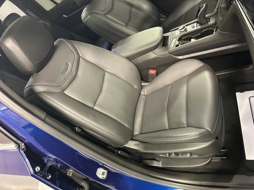 Used 2024 Cadillac XT6 Premium Luxury AWD/4WD image 27