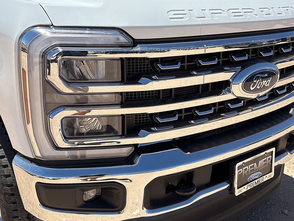 New 2026 Ford F250 Lariat w/ Chrome Package AWD/4WD image 13