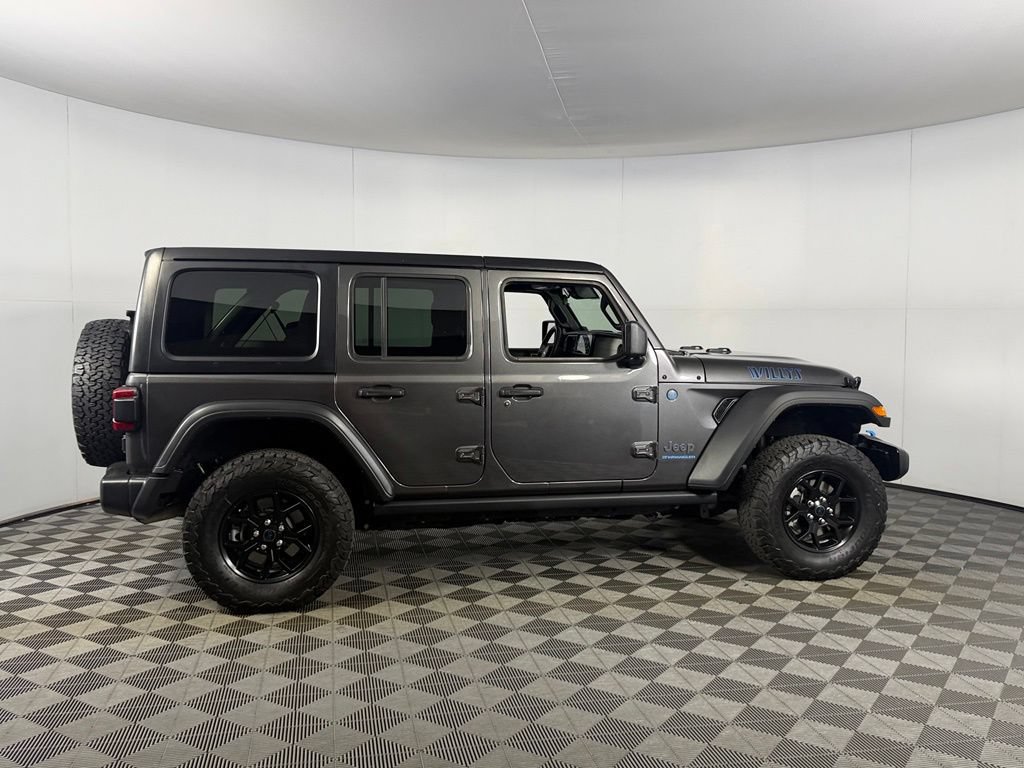 Used 2024 Jeep Wrangler Unlimited AWD/4WD image 5
