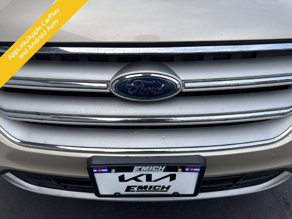 Used 2018 Ford Escape Titanium w/ Ford Safe & Smart Package AWD/4WD image 18