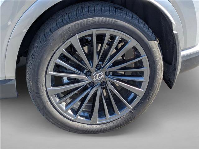 Certified 2024 Lexus RX 350h w/ Convenience Package image 21