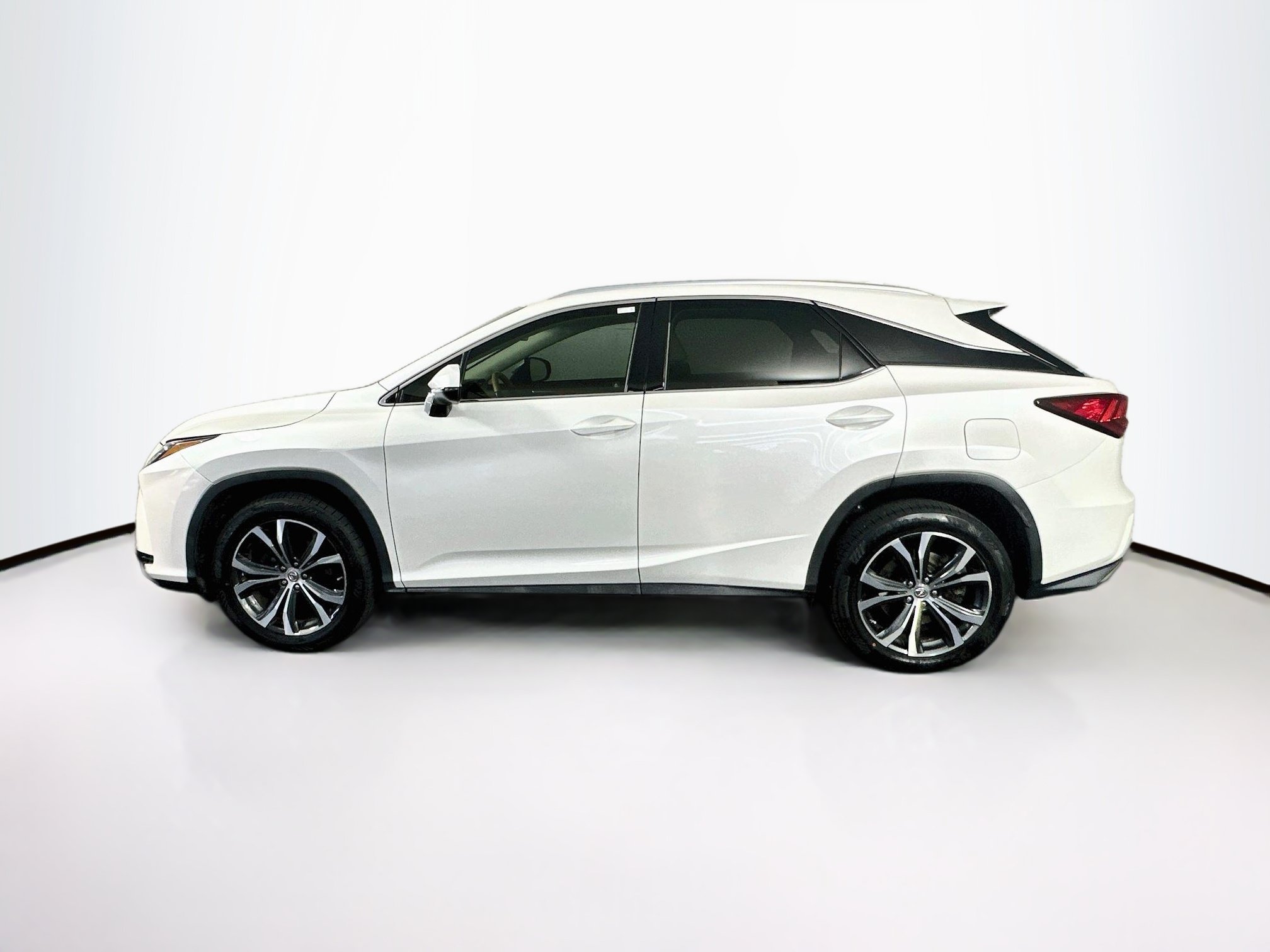 Used 2017 Lexus RX 350 FWD w/ Premium Package image 4
