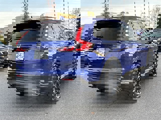 Used 2023 Honda CR-V Sport Touring image 3