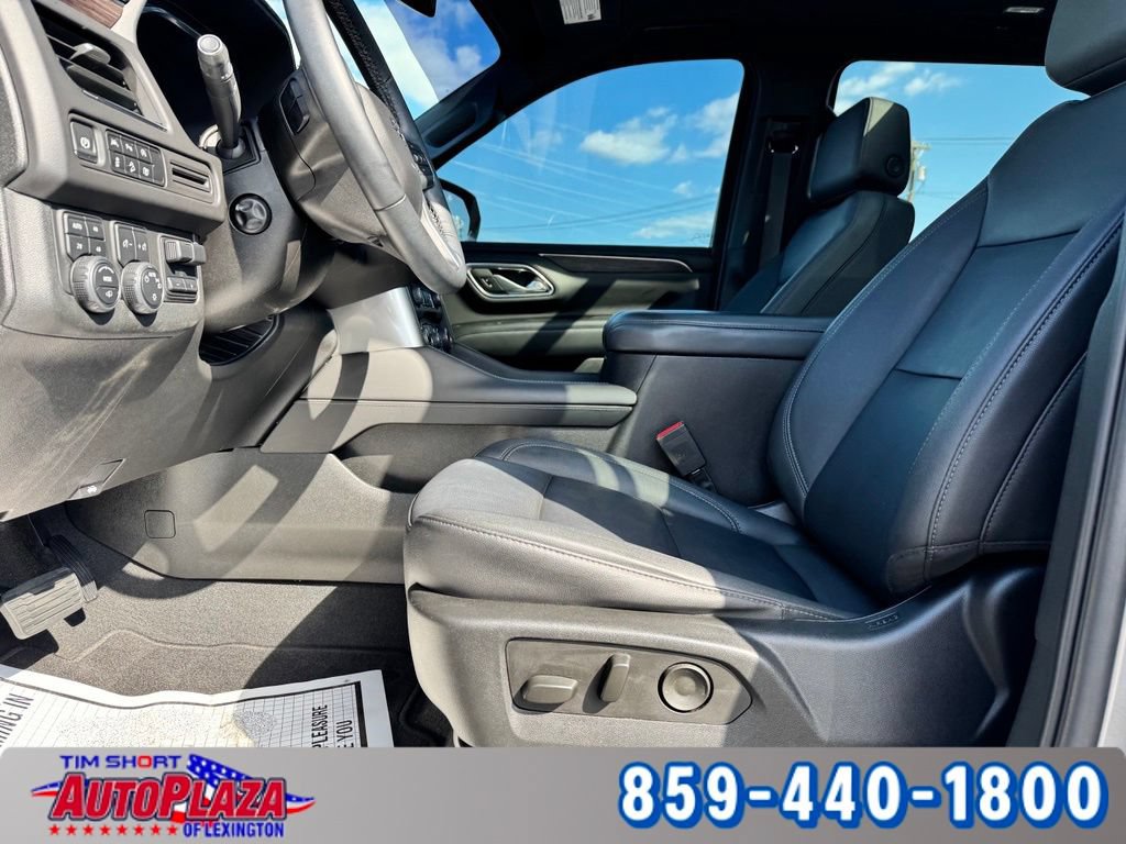 Used 2023 Chevrolet Suburban Z71 w/ Z71 Off-Road Package AWD/4WD image 36