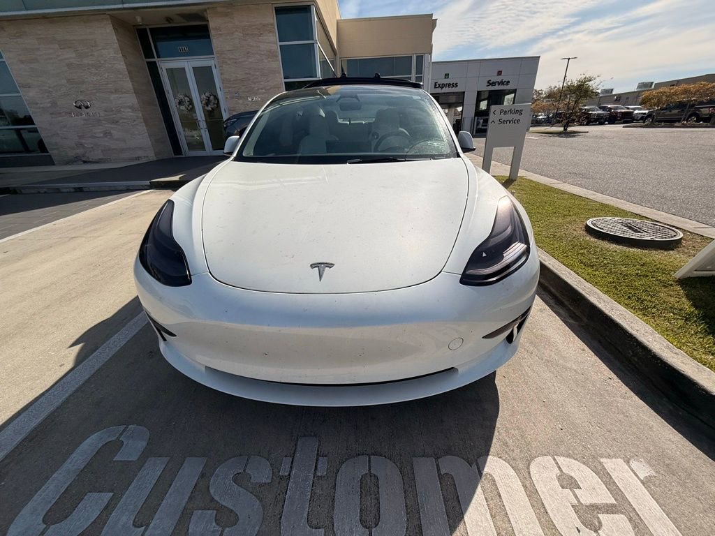 Used 2023 Tesla Model 3 Performance image 2