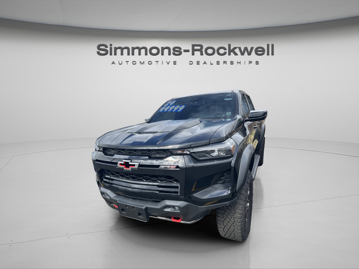 Used 2024 Chevrolet Colorado ZR2 w/ ZR2 Convenience Package III AWD/4WD image 3