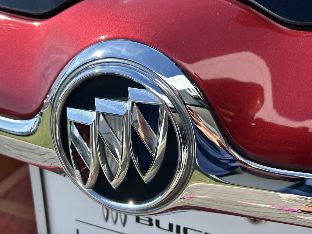 Used 2020 Buick Envision Essence image 10