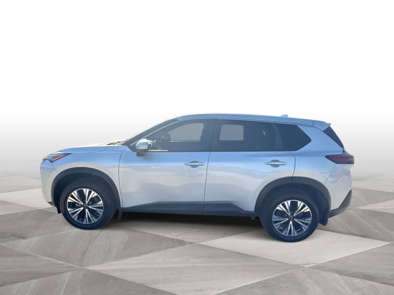 Used 2023 Nissan Rogue SV FWD image 5