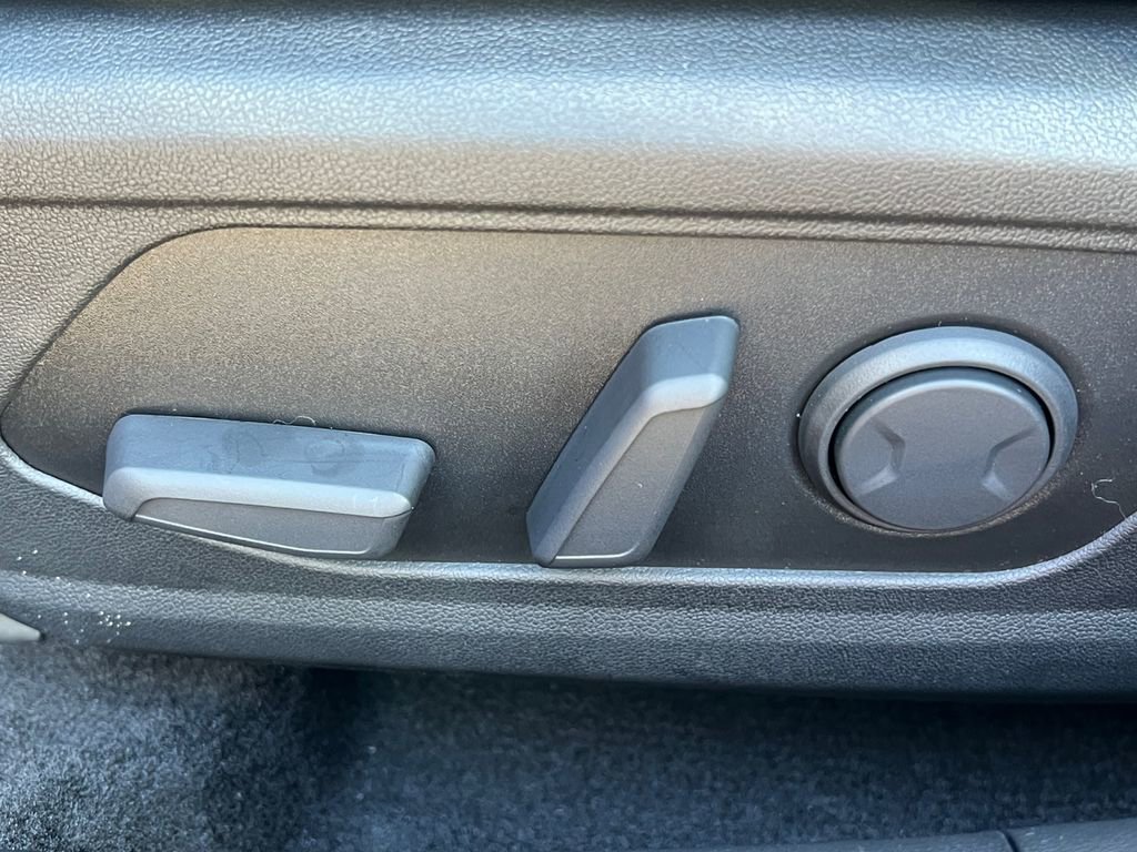 New 2025 Hyundai Elantra N Line w/ Cargo Package image 16