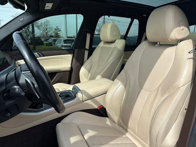 Used 2019 BMW X5 xDrive40i w/ Premium Package AWD/4WD image 27