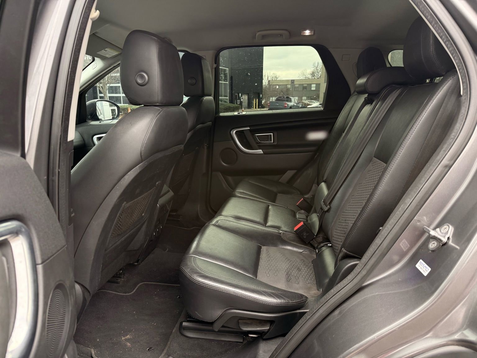 Used 2016 Land Rover Discovery Sport SE AWD/4WD image 24