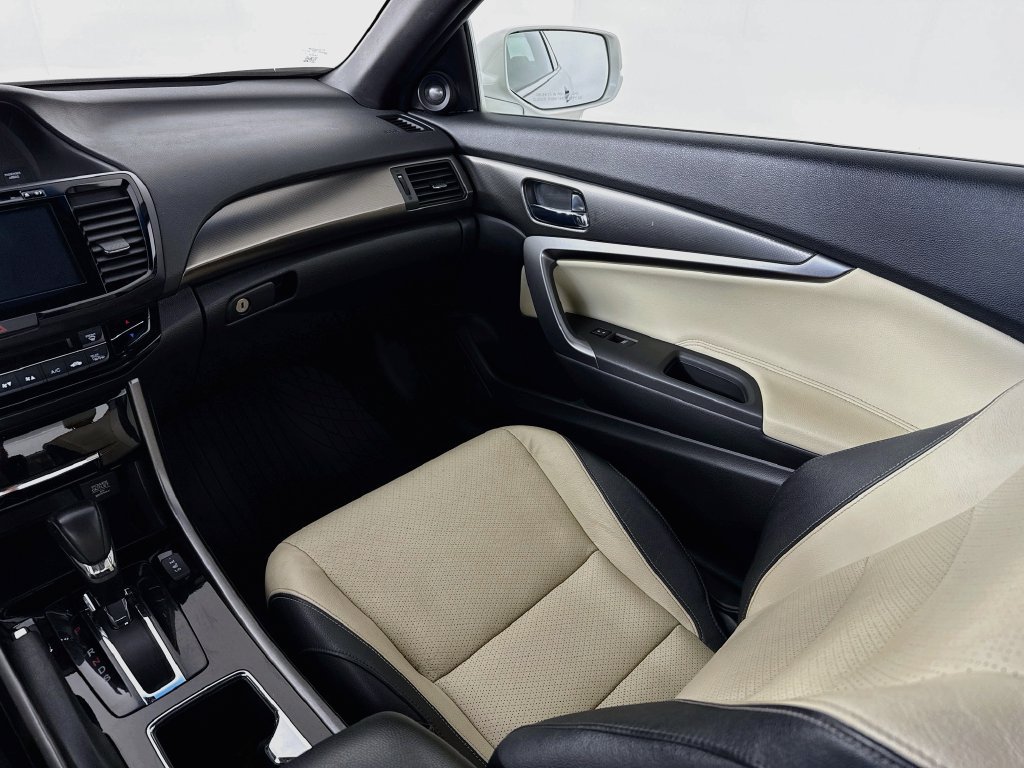 Used 2016 Honda Accord EX-L image 23