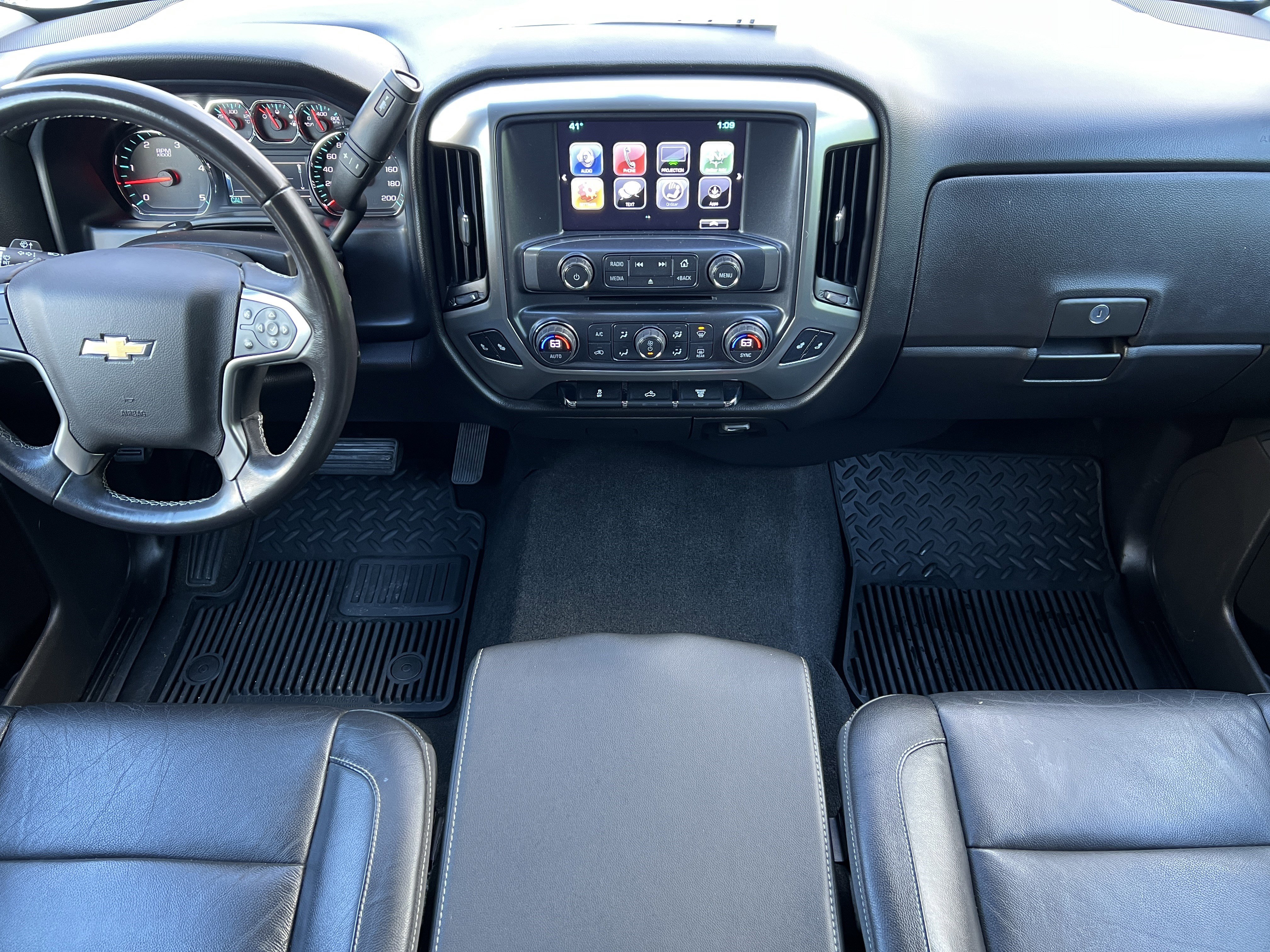 Used 2018 Chevrolet Silverado 3500 LT image 31