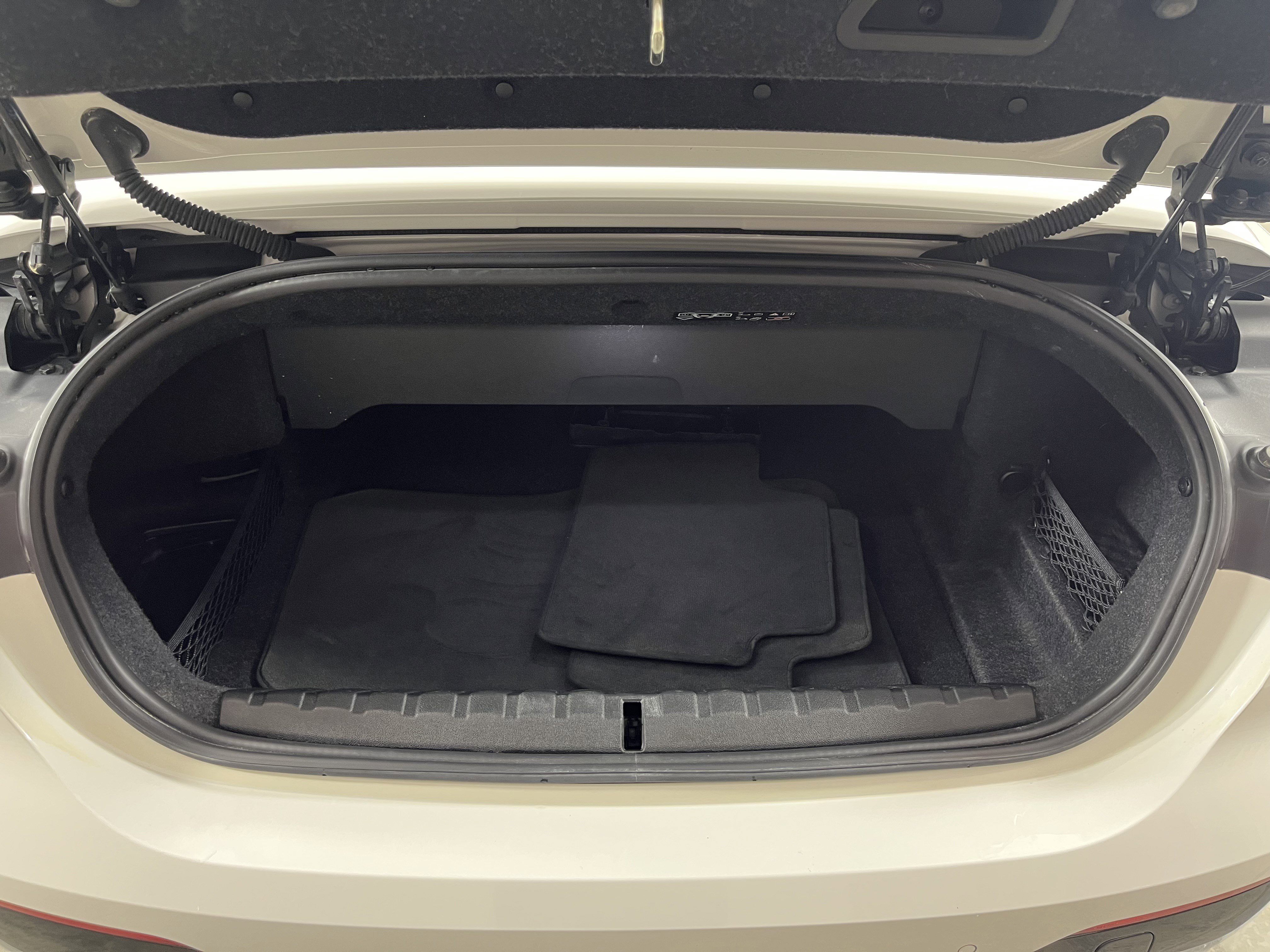 Used 2021 BMW M440i Convertible w/ Premium Package image 24