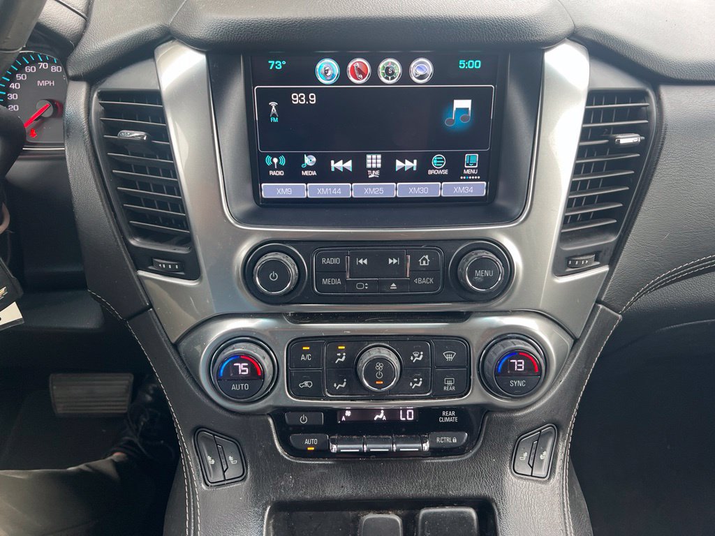 Used 2020 Chevrolet Suburban LT AWD/4WD image 14