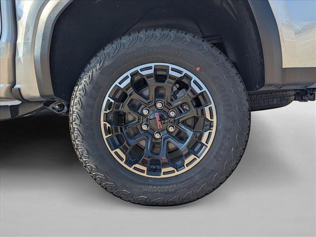 New 2026 GMC Canyon AT4 image 11