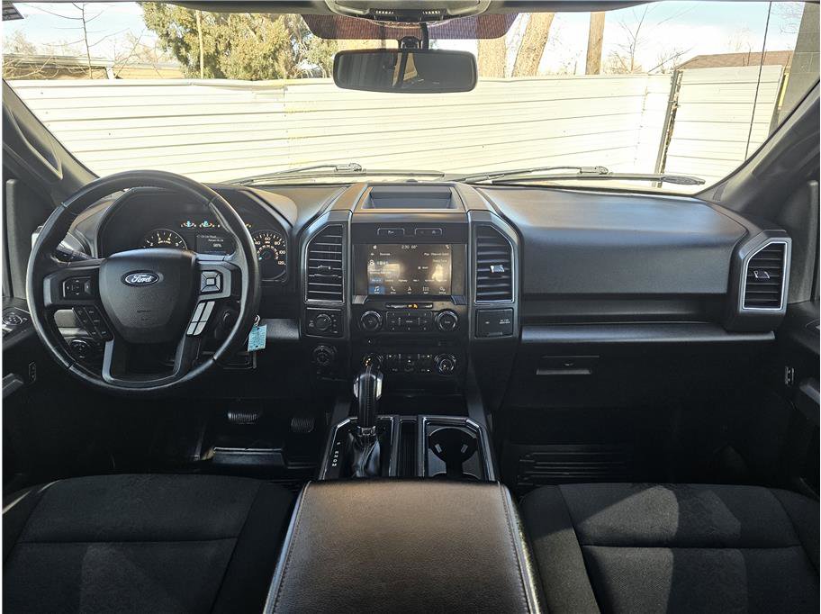 Used 2018 Ford F150 XLT w/ Equipment Group 302A Luxury AWD/4WD image 18