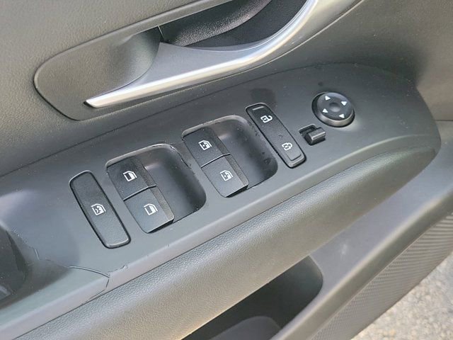 Certified 2022 Hyundai Santa Cruz SEL image 16